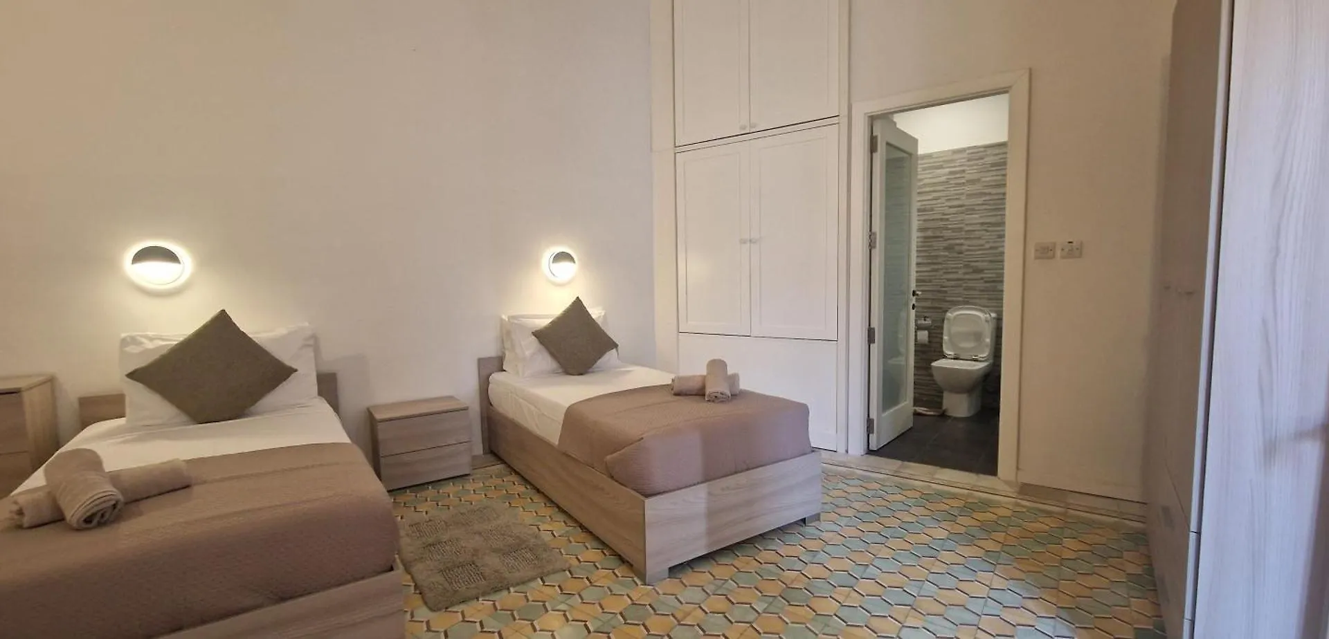 Townhouse In The Heart Of Rabat Villa