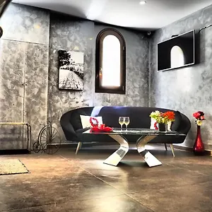 Adelphi Boutique Hotel